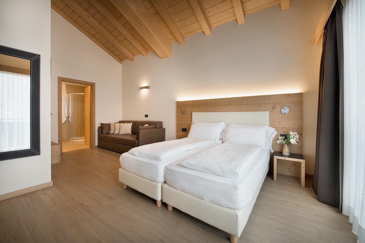 Hotel Silvestri ลีวินโญ ภายนอก รูปภาพ