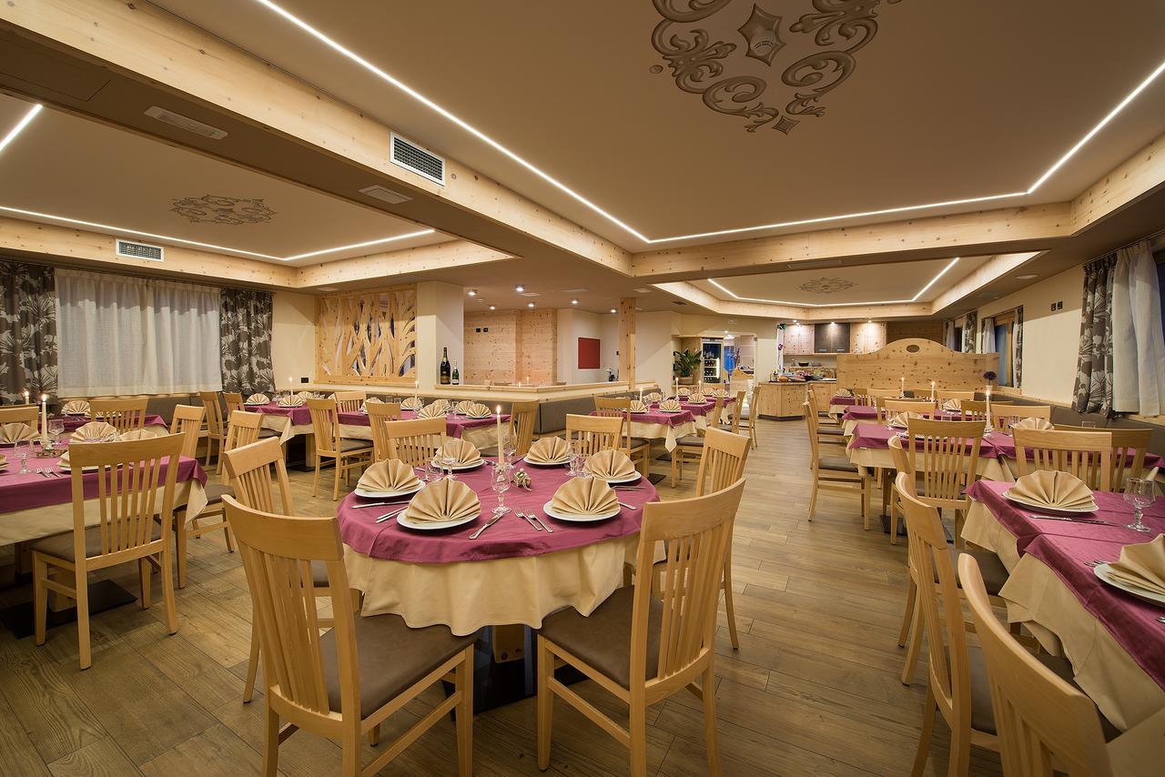 Hotel Silvestri ลีวินโญ ภายนอก รูปภาพ