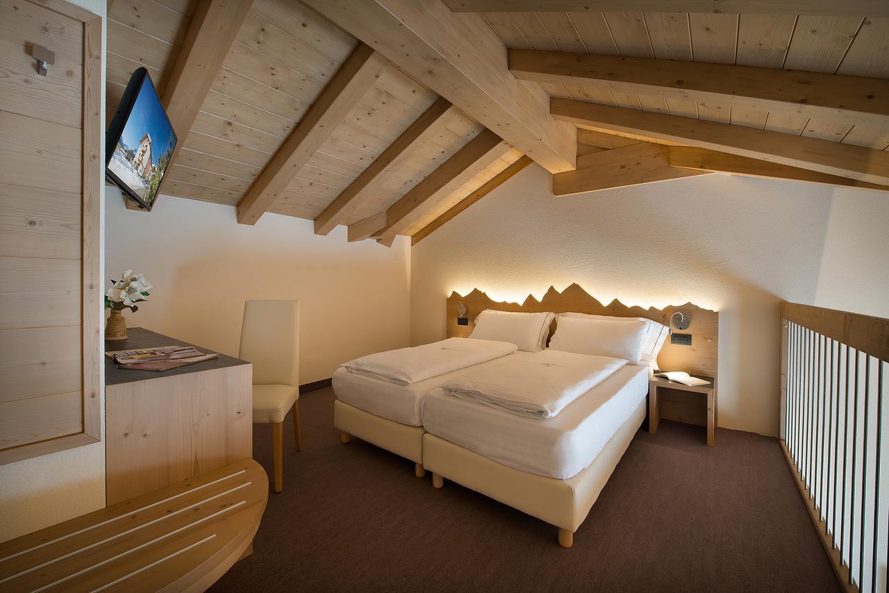Hotel Silvestri ลีวินโญ ภายนอก รูปภาพ