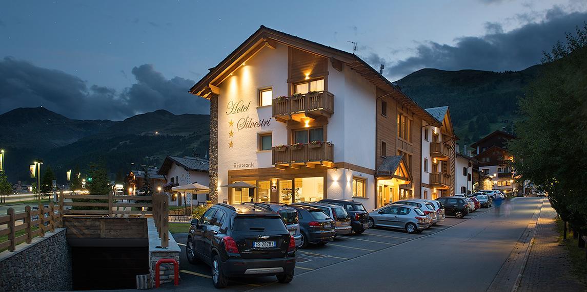 Hotel Silvestri ลีวินโญ ภายนอก รูปภาพ
